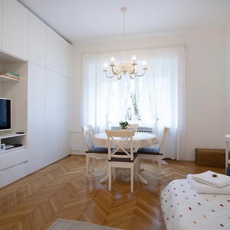 Vedrana-Near Centre And Free Garage, Electricity For Electric Cars Zagreb Exterior photo
